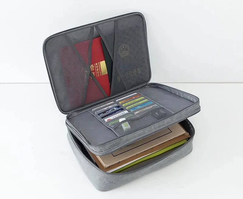 Document storage bag new family extra-large capacity file bill document household registration passport finishing bag - Цвет: B4