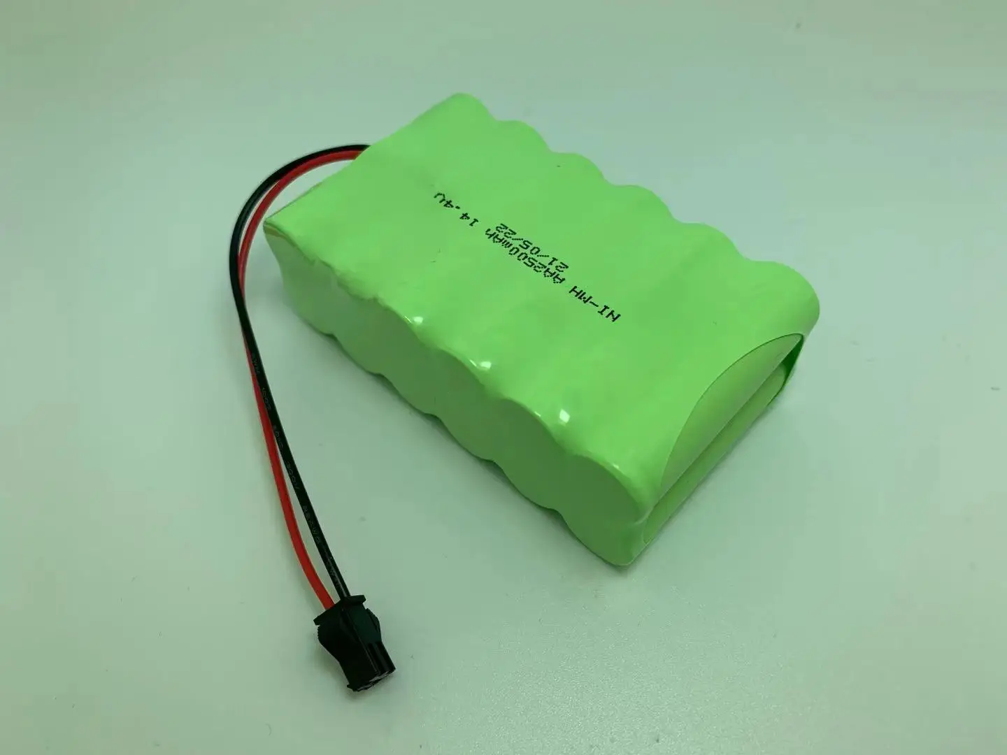 Floor sweeping robot 14.4V AA 2500mah Ni-MH floor sweeping robot medical equipment SM full capacity