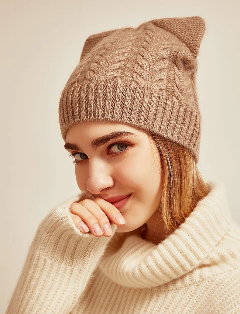 Новинка года. Женская вязаная шапка из кашемира Skullies Beanies. Теплая зимняя шапка на каждый день. Цвет: черный, серый, бежевый, хаки