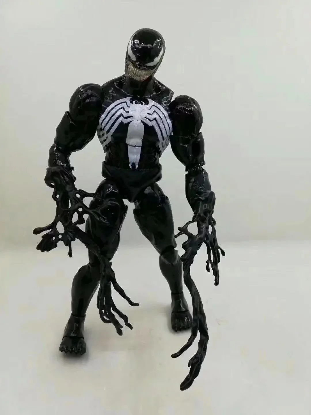 

Wolf Anime Venom 2 Deadly Guardian HC Venom Mobile 1/6 Boxed Garage Kit