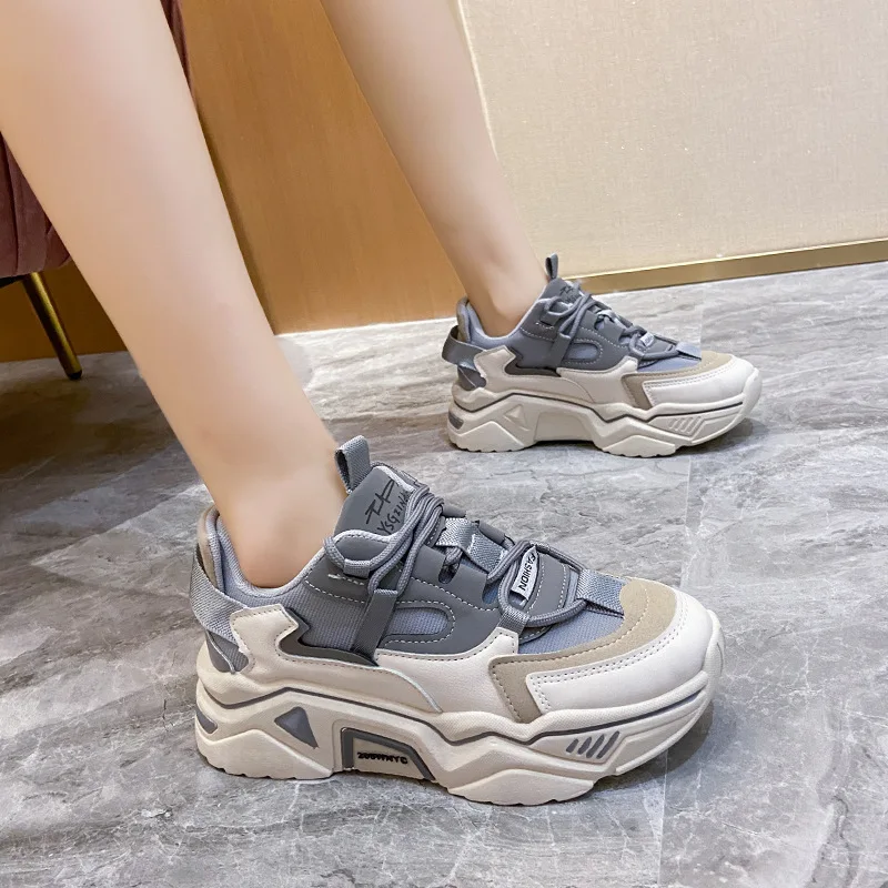 Zapatilla de deporte torpe de la moda de las mujeres zapatos casuales luz directo zapatos de Otoño de 2021 de malla grueso zapatos de plataforma zapatos Zapatillas Mujer AliExpress Calzado
