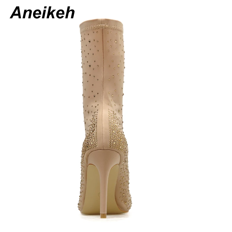 Aneikeh/модные стразы в жокейском стиле; женская обувь на высоком каблуке; острый носок; пикантные с украшениями в виде кристаллов для ночного клуба слипоны, меховая отделка, декоративная пряжка Для женщин