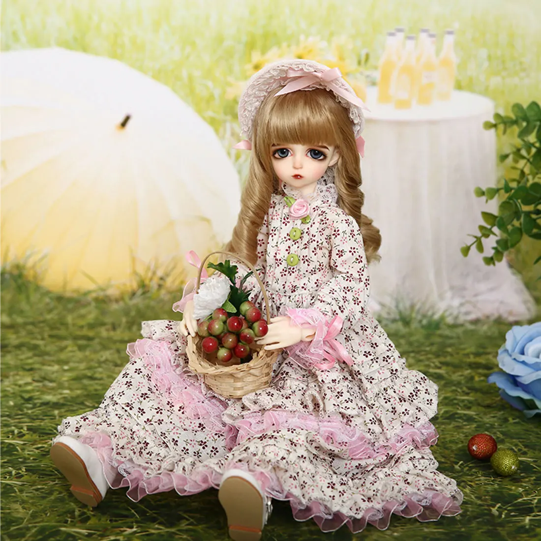 

1/4 BJD Dolls Leeke Female Makeup Dolls with Random Color Eyes and Full Clothing - Pink Skin