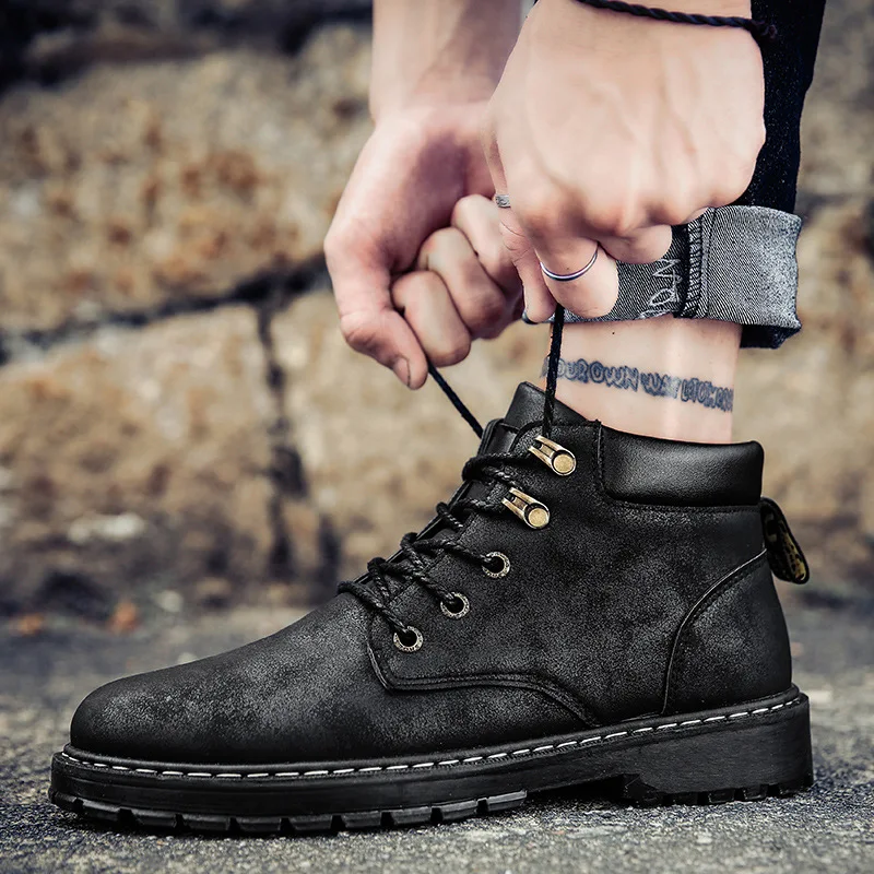 

Martin Boots Men's Versatile Short Boots Autumn Big Head Casual Leather Shoes Men's Boots zhong gao bang Cotton-padded Shoes Eng