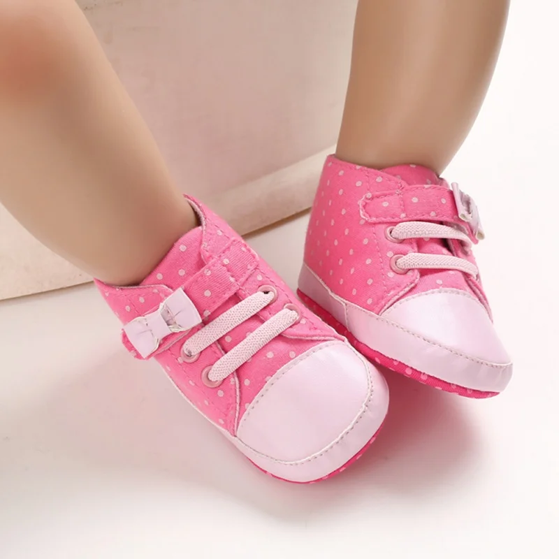 Новые осенние Нескользящие повседневные кроссовки в горошек для маленьких девочек, прогулочная обувь на мягкой подошве для малышей 0-18 месяцев, розовый, розовый, красный цвета b