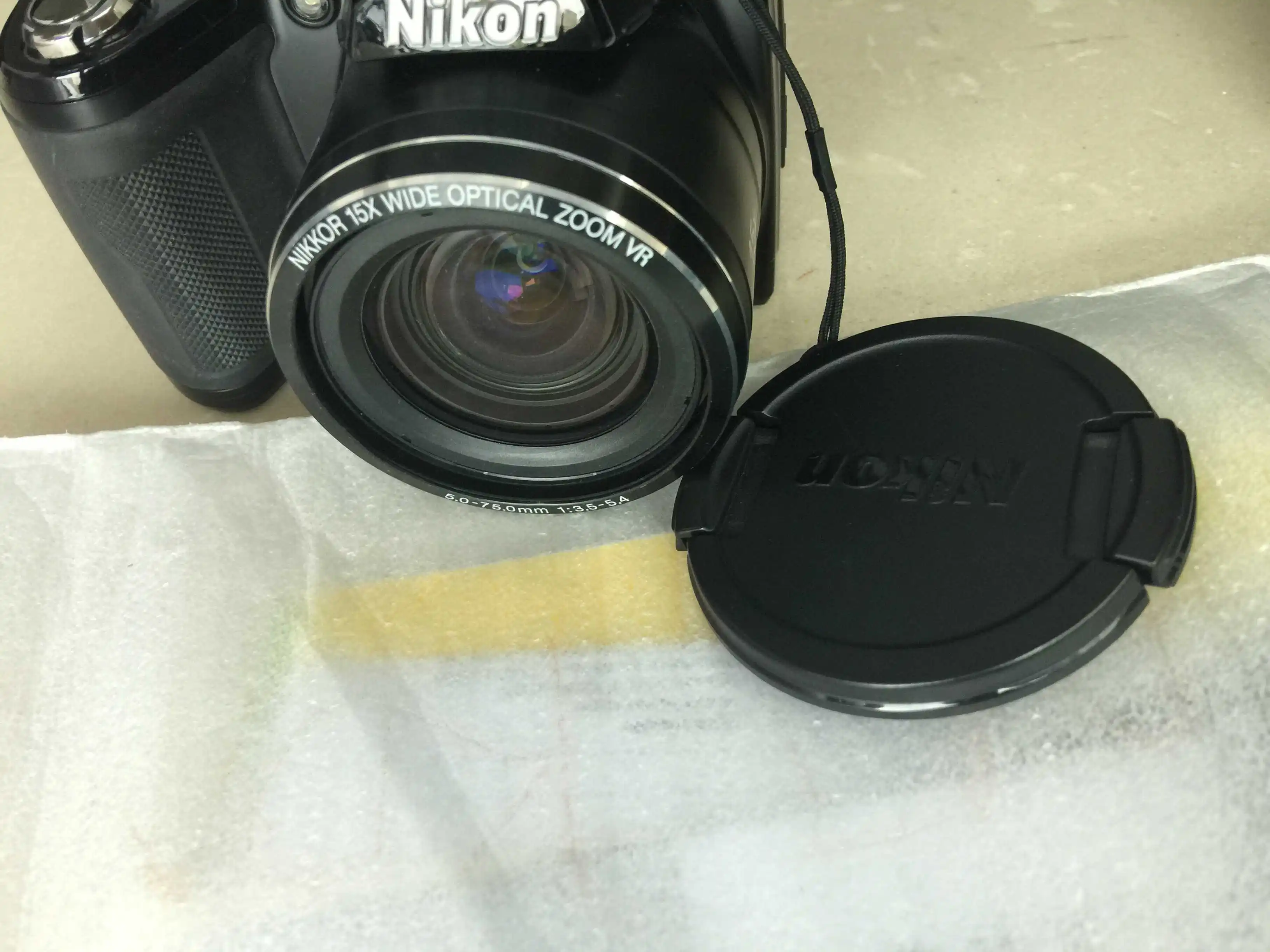 Б/у Цифровая камера Nikon Coolpix L110 12.1MP с оптическим снижением вибрации 15x(VR) и 3,0-дюймовым ЖК-дисплеем