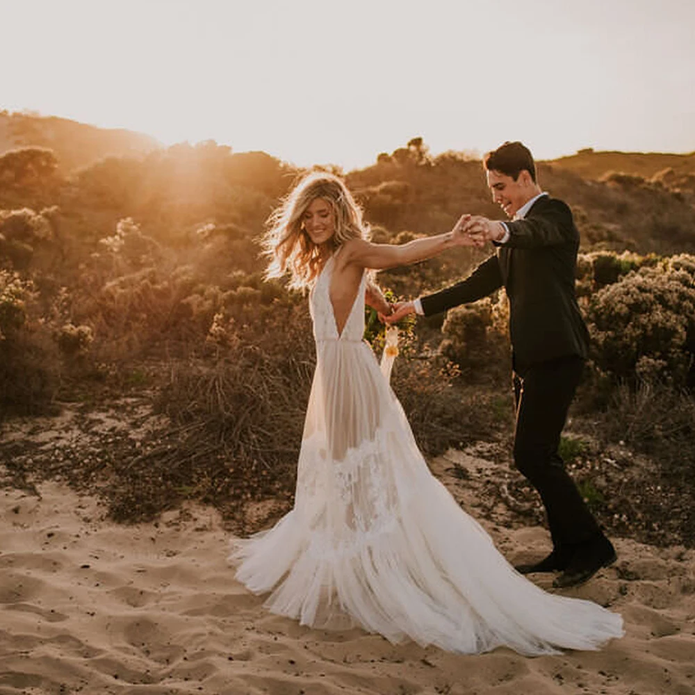 bridal gowns Mryarce 2022 Flattering Boho Chic Wedding Dress V Neck Lace Tulle Flowy Bohomian Beach Bridal Gowns gown for wedding