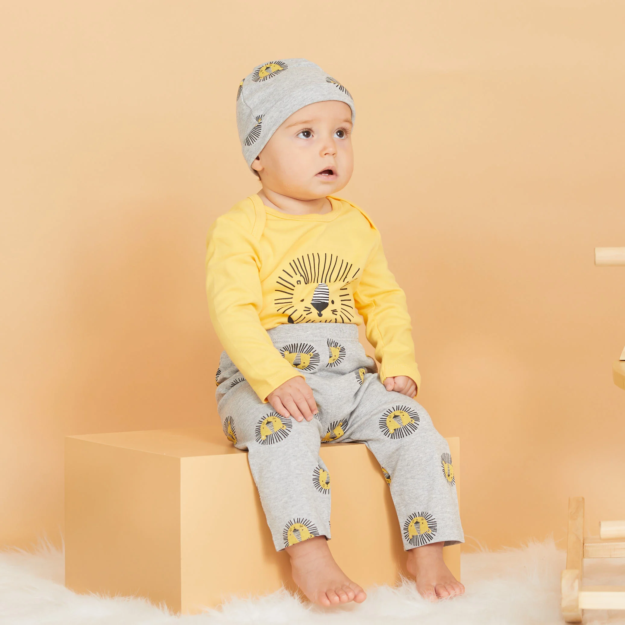 PatPat Conjunto de 3 piezas de algodón para bebé, mono bonito, pantalones, sombrero, ropa para bebé, primavera y otoño|Conjuntos de ropa| -