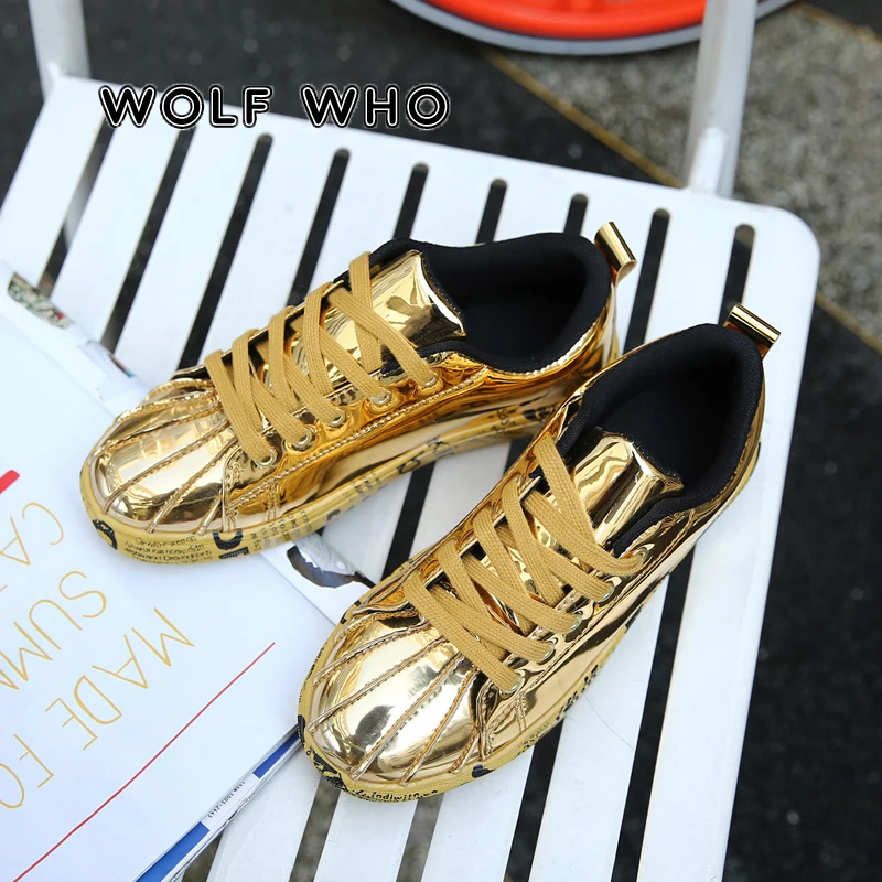 WOLF WHO 2020 Popular Golden Glossy Men Party Casual Shoes Unisex Hip hop Dance shoes Male Big Size Shoes Tenis Masculino X-056 WOLF WHO 2020 Popular Golden Glossy Men Party Casual Shoes Unisex Hip hop Dance shoes Male Big Size Shoes Tenis Masculino X-056