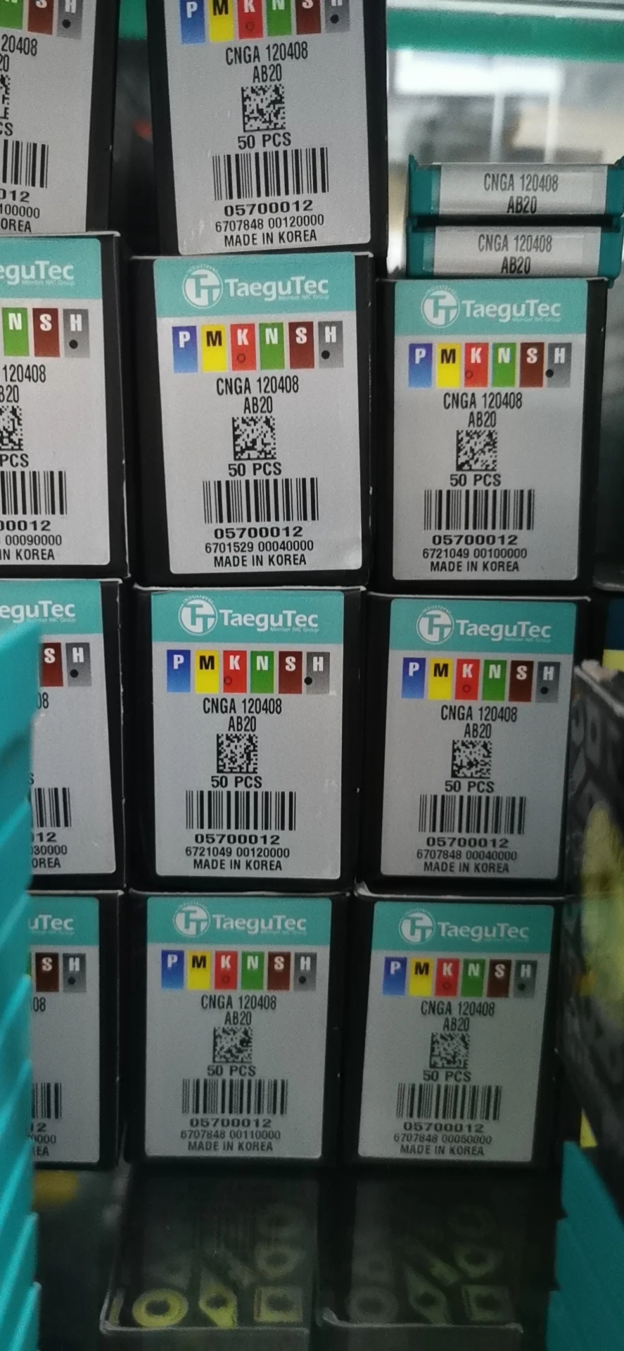 

Original TAEGUTEC Stock Pure Ceramics Inserts CNGA160408 AB20