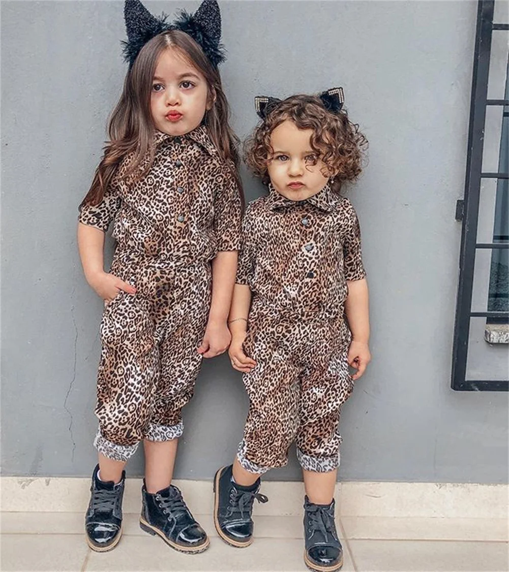 Детская одежда для маленьких девочек Комбинезон с короткими рукавами, детская одежда леопардовой расцветки, комплект
