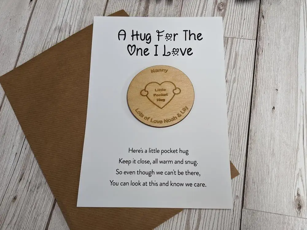 Legno Personalizzato Un Piccolo Abbraccio Tascabile-Invia Un Sorriso Allegria Qualcuno! Magneti Per Il Frigo Baby Shower Regalo Per Token Tascabili Go