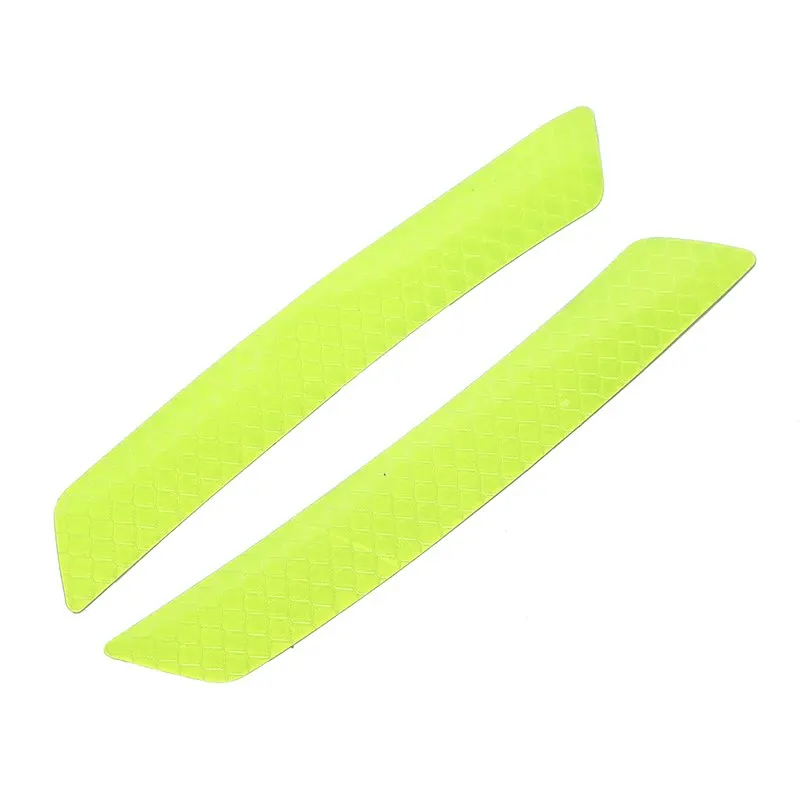 Зеленый 1Pair Reflective Warning Strip Tape Car Bumper Reflective Strips Secure Reflector Stickers Decals Car Styling 13*3cm - Цвет: Зеленый