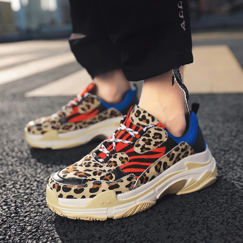 

Leopard sneakers men's tide Korean version of Harajuku style wild thick bottom old shoes net red 2019 new increase shoes tide