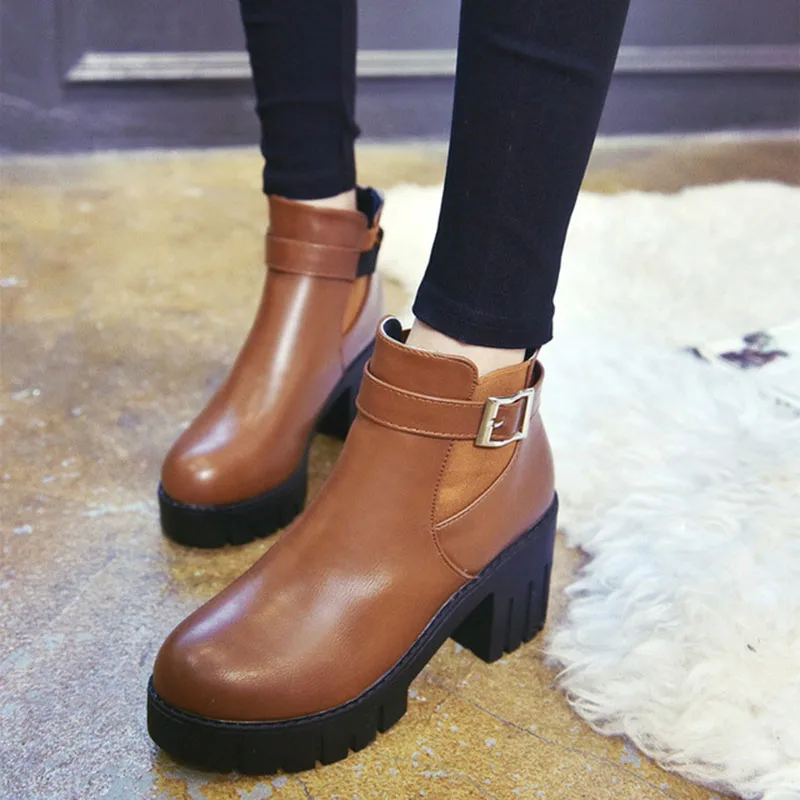 

2019 Autumn And Winter New Ladies Plus Velvet Short Boots Women's Thick With High Heels Women's Fashion Platform Shoes