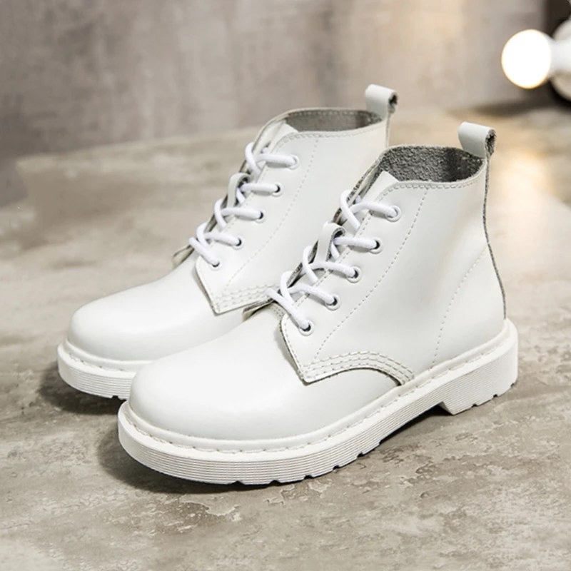 Women White Ankle Boots Luxury Genuine Leather Motorcycle Boots Female 2020 Autumn Winter Ladies Platform Shoes Large Size 35-44