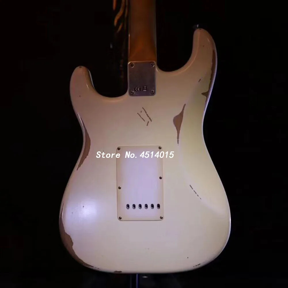 AA6CAEF7794472FFDE24D56FBE6085E2