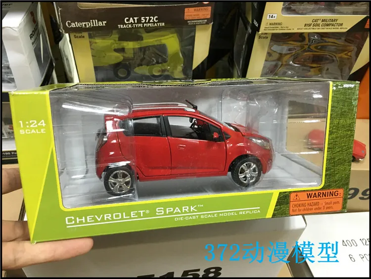 Муравей 1:24 CHEVROLET SPARK автомобиль сплав литья под давлением модель автомобиля