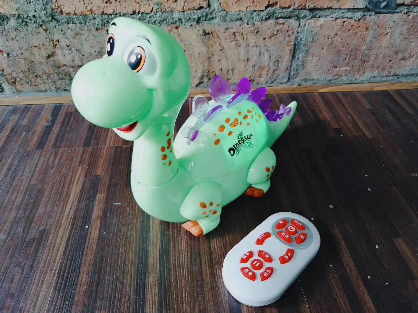 Пульт дистанционного управления динозавр история машина обучающий пульт дистанционного управления вперед круглый стейк голова вверх и вниз качающийся светильник