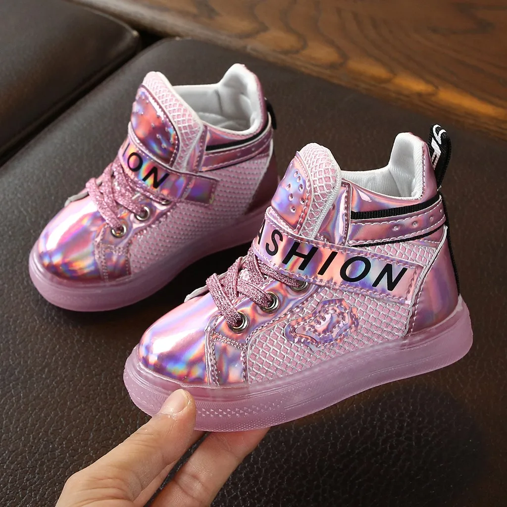Новые детские спортивные кроссовки с подсветкой для маленьких девочек, короткие ботинки, ботинки