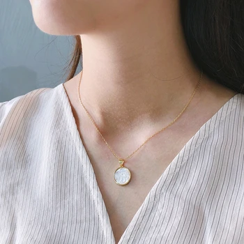 

LouLeur 925 Sterling Silver Shell Angel Baby Pendant Necklace Gold Original Round Western Style Necklace For Women Jewelry Gifts
