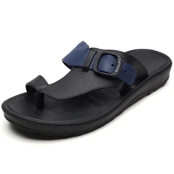 

Set of toe drag Men Shoes 2019 summer new black beach shoes men tide brand non-slip flip-flops zapatillas hombre pantuflas