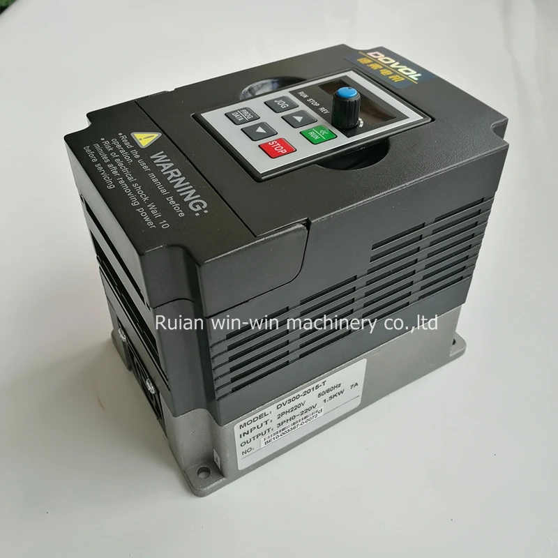 DV300-T 1.5KW 1500W ac 220v 7a частотный преобразователь