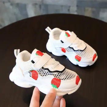 

2020 Strawberry Sneakers for Children Little Girl Cute Big Girl Casual Light Running Shoes Kids Trainers