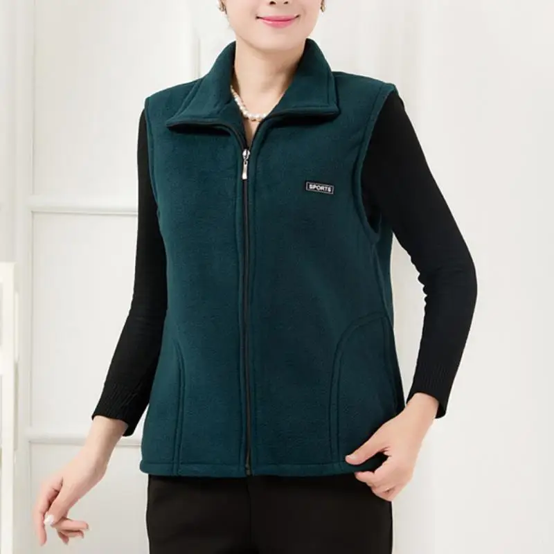 dark green Новые Флисовые женские жилеты, осенние корейские куртки без рукавов больших размеров, женская модная повседневная жилетка на молнии - Цвет: dark green