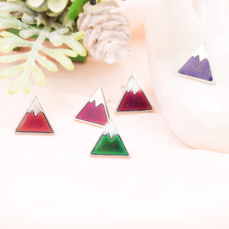 

2020 Mini Iceberg Mood Stud Jewelry Mountain Moon Earring Temperature Control Color Change Feeling Emotional Gift For Girls