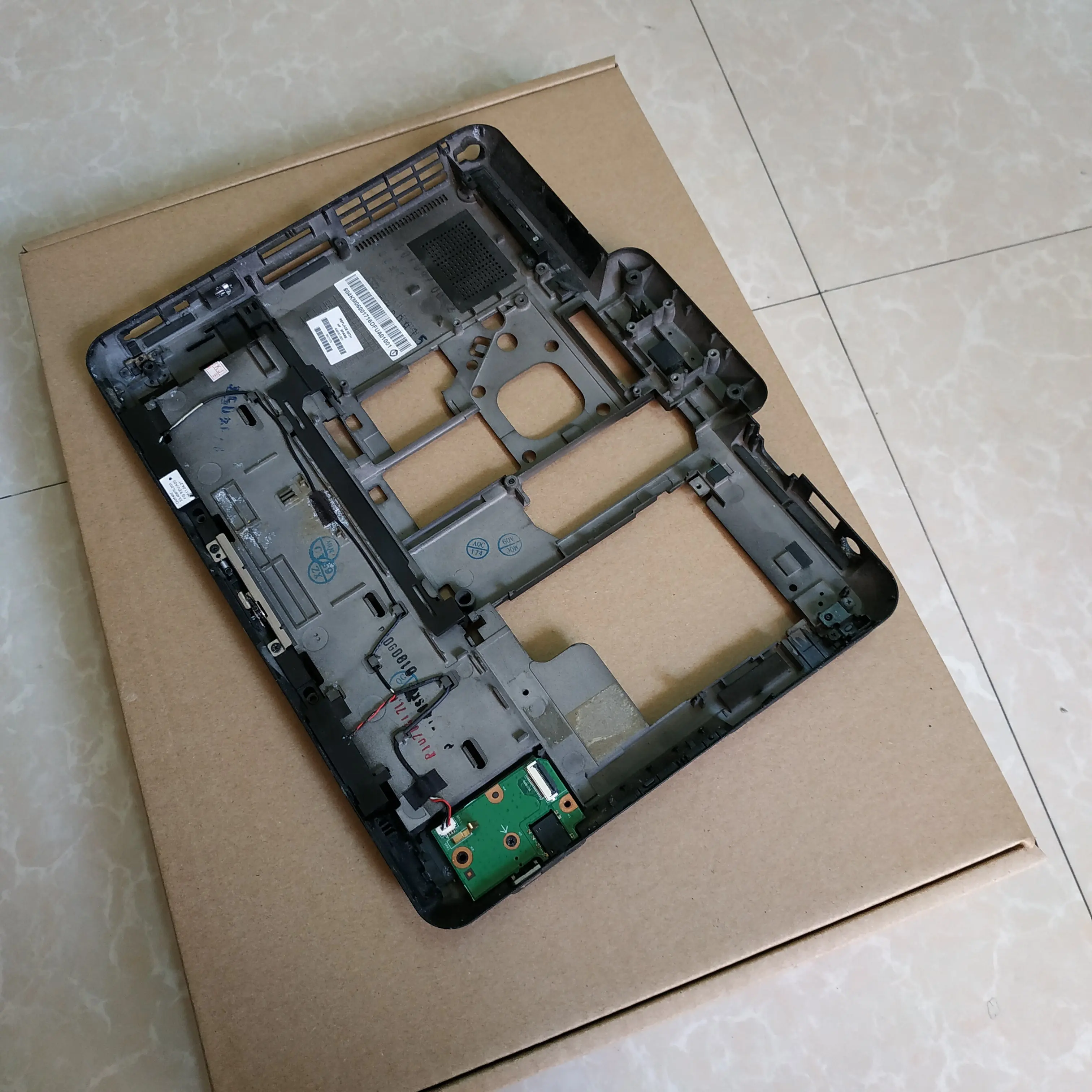 Нижний чехол для ноутбука базовая Крышка hp EliteBook 2760 P нижний 649757-001 | Компьютеры и