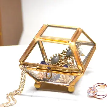 

Geometrical Clear Glass Jewelry Box Plant Terrarium Display with Lid
