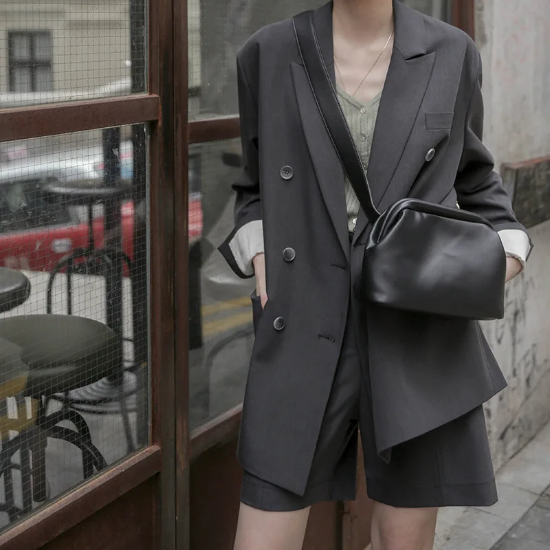 

Hong Kong Flavor Suit Coat Female Season 2020 Solid Color Loose Double Row Buckle Ins Suit