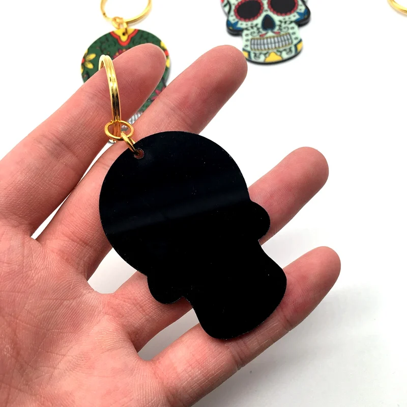 Skull Pendant 015