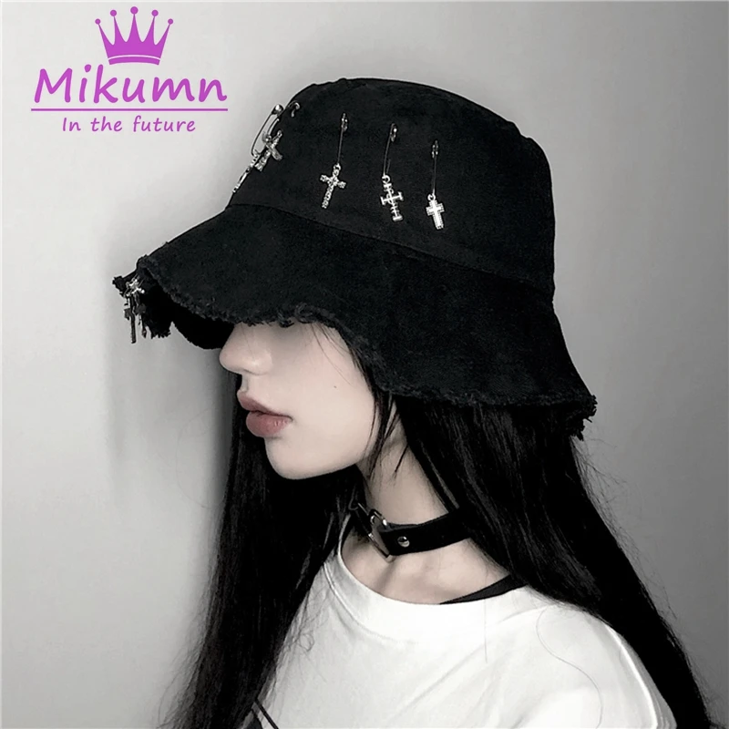Ins hat Outlet