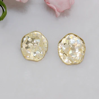 

Anti allergy Earrings Fashion simple retro style temperament shiny shell pieces oil dripping Earrings elegant color earrings wit