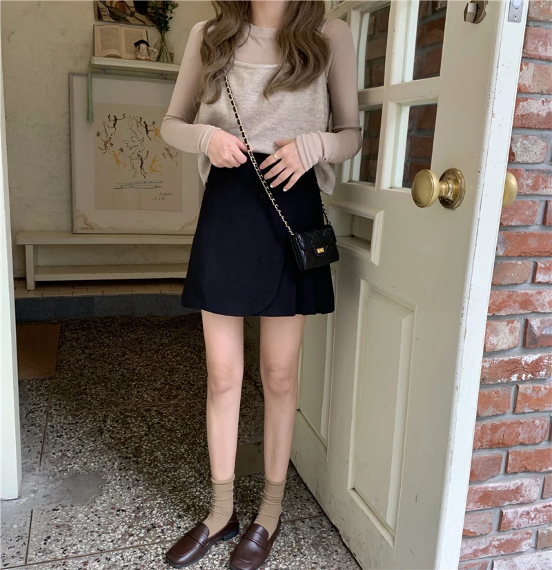 Sweet Women Solid Skirt Chic Pleated Ladies Elegant A-Line Skirt Summer Autumn Preppy Style Female High Waist Zipper Mini Skirt