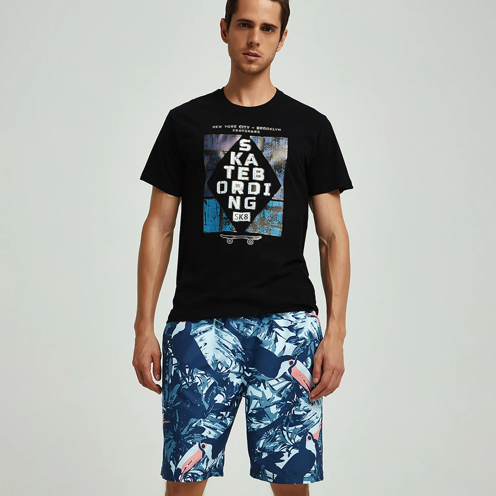 Swim Trunks Men's Beach Shorts Quick Drying Loose and Comfortable for Surfing Swimming Watersports Large Size