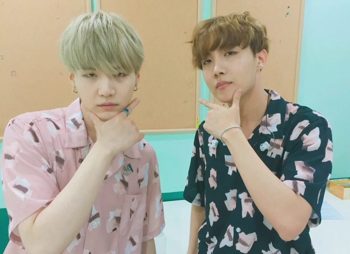 Kpop jin suga harajuku, розовая футболка, k-pop Bangtan, для мальчиков, с коротким рукавом, на пуговицах, летняя, для мужчин и женщин, Футболка k pop, футболка, одежда