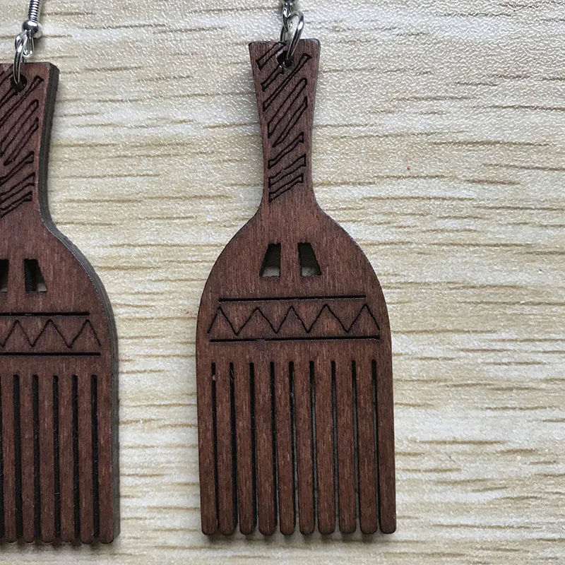 2021 Ins Black Queen Coffee Wood Africa Comb Barber Hip-Hop Rock Earrings Vintage Party African Afro Jewelry Wooden Diy