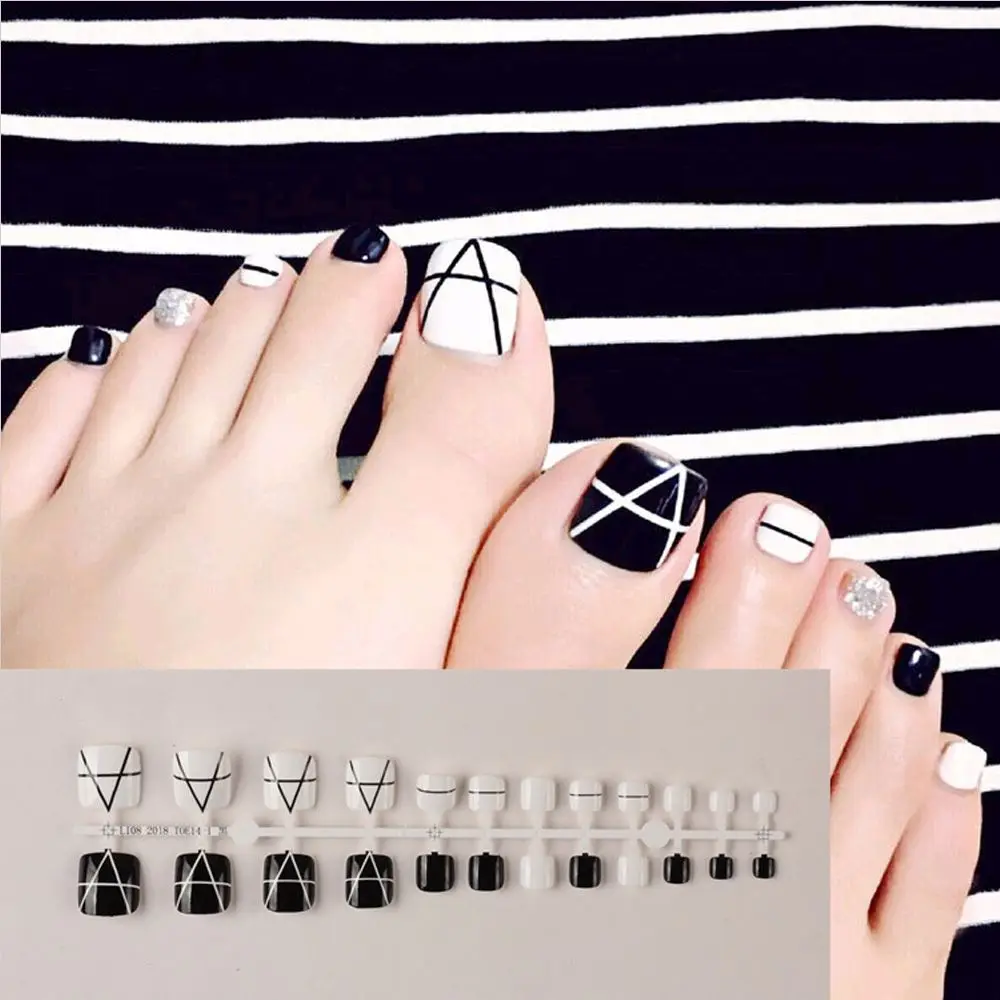24Pcs Full Cover Fake Toenails Short Square Wearable Toe Nails with Glitter Strip Design Foot Art False Toes Nails