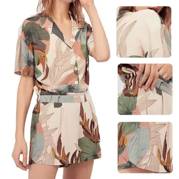 

Women Summer 2 Piece Pajamas Set Short Sleeve Lapel Buttons V-Neck Loose Tops Pants Colorful Palm Leaves Print Sleepwear
