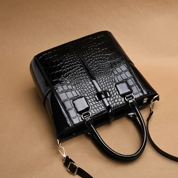 

2020 new leather crocodile pattern simple bag tote solid women top handle messenger hand lady shoulder crossbody bag for women