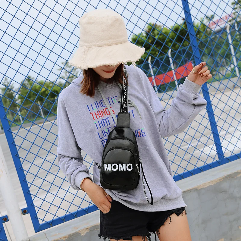 

2019 New Style Korean-style Bright Surface Printed Lettered Cool Chest Pack Versatile Tassels Crossbody Bag