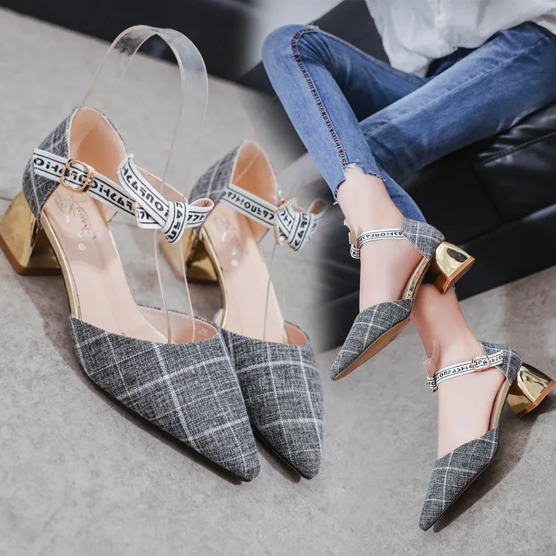 

Women's Shoes Retro Lattice Word Buckle Hollow Pointed Shallow Pump Shoes Thick Heel Simple and Elegant High Heel Women U18-89