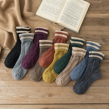 

Funny Cute Japanese High School Girls Cotton Loose Striped Crew Socks Colorful Women Hip Hop Designer Retro Short Women's socks