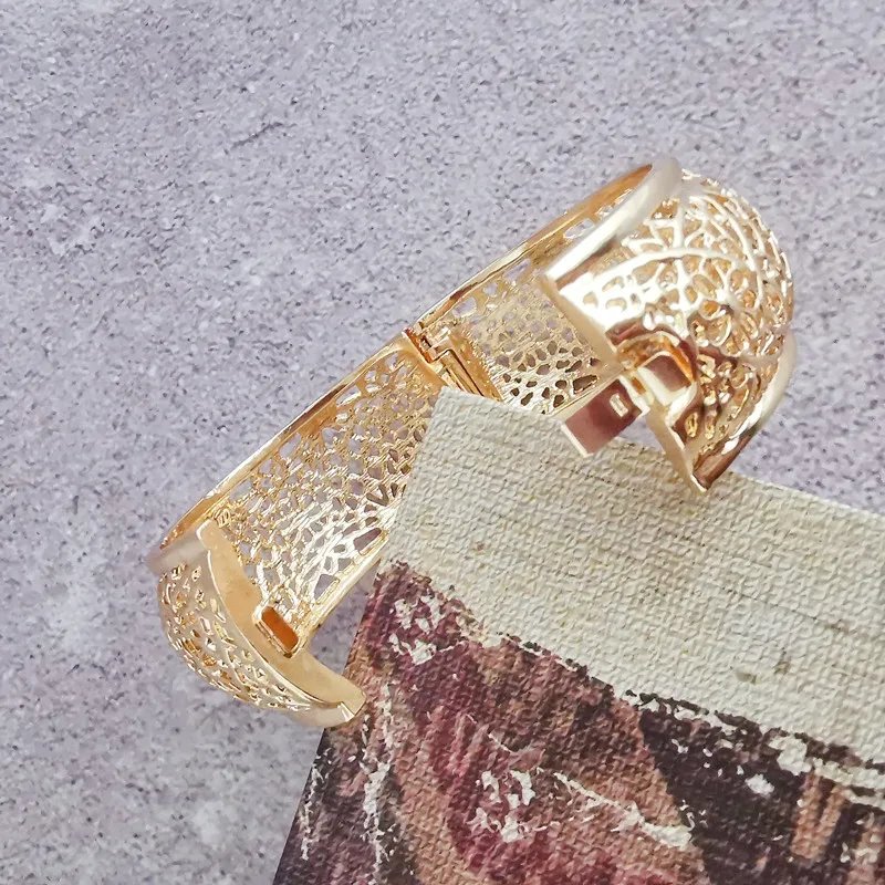 Women's Bangle Bracelet Engagement Gift Moroccan Style