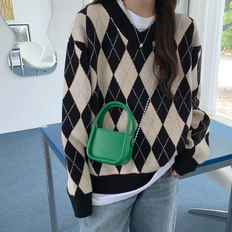 

Women Sweater Vest Autumn 2021 New Argyle V-neck Thin Sweater Top Loose Rhombic Sweater Coat Women's Fashion