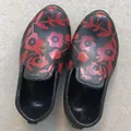 NO.24 red flower