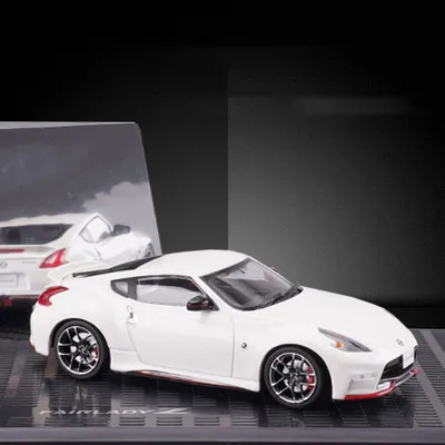 1:43 Nissan FALRLADY 370Z спортивный автомобиль сплав модель, моделирование литья под давлением модель автомобиля, Изысканные Подарки - Цвет: Белый